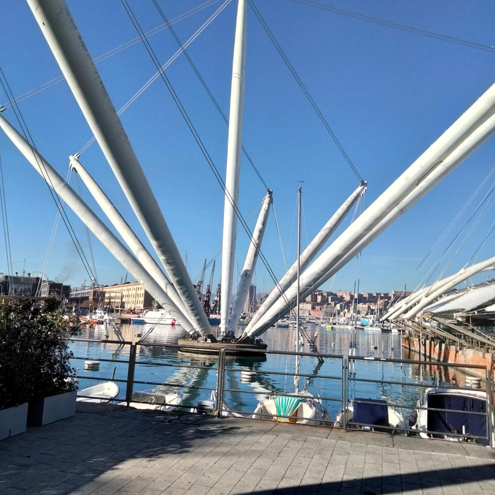 Sottoripa Loft Apartment Genoa Bagian luar foto