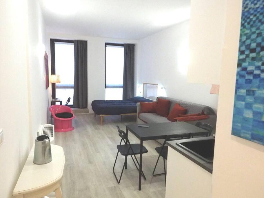 Sottoripa Loft Apartment Genoa Bagian luar foto
