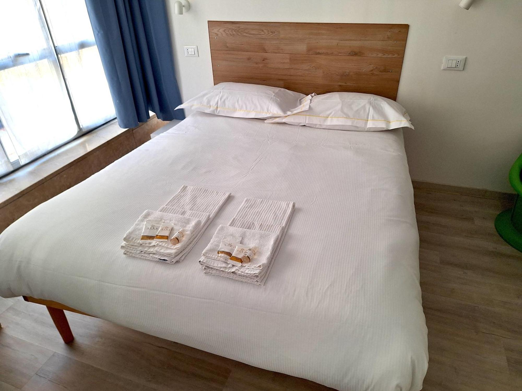 Sottoripa Loft Apartment Genoa Bagian luar foto